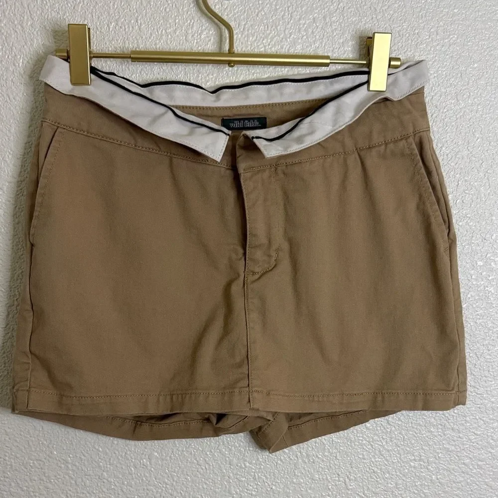 Wild Fable Beige Skort with White and Black Trim- Size 0